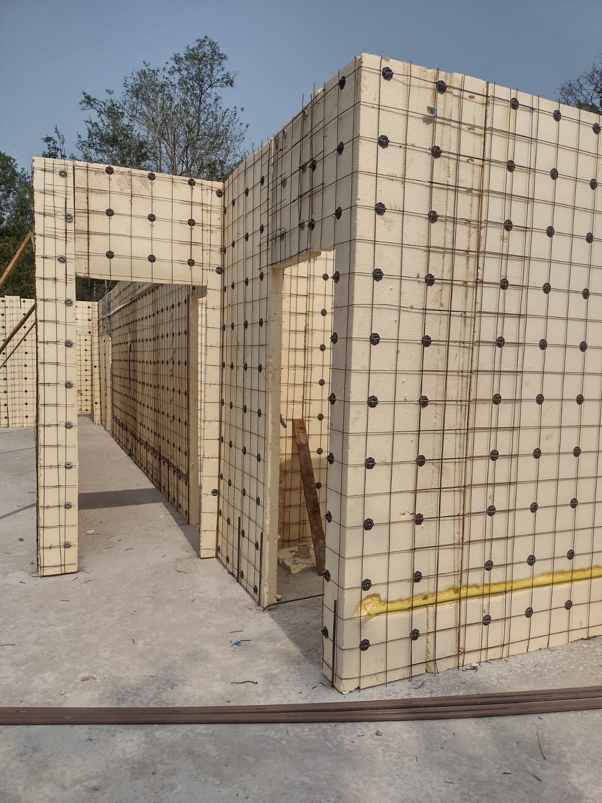 construtora em eps sistema monolitico